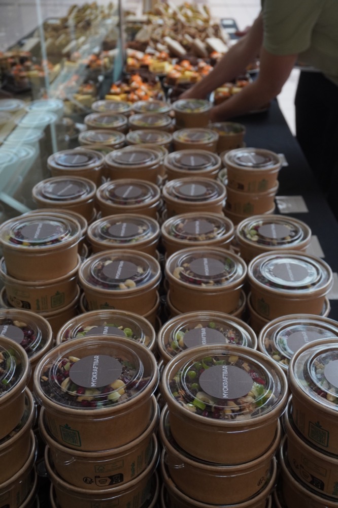 Frisch zubereitetes Catering der Myokraftbar